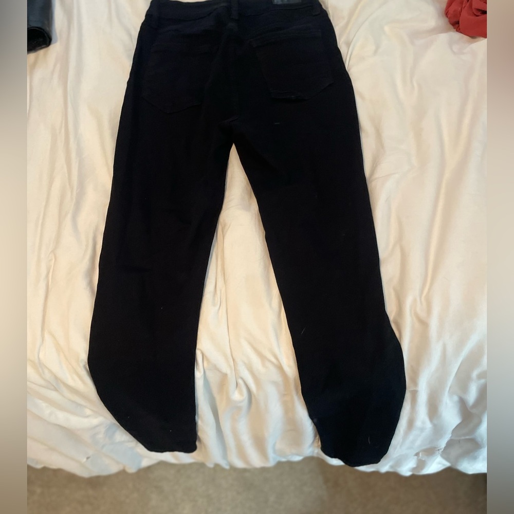 Black skinny jeans